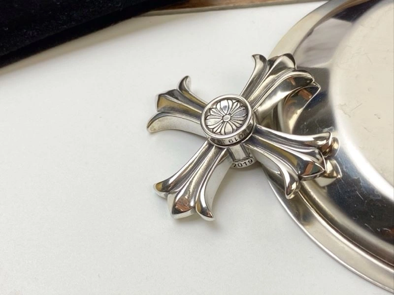 Efficient Chrome Hearts Rings 241784