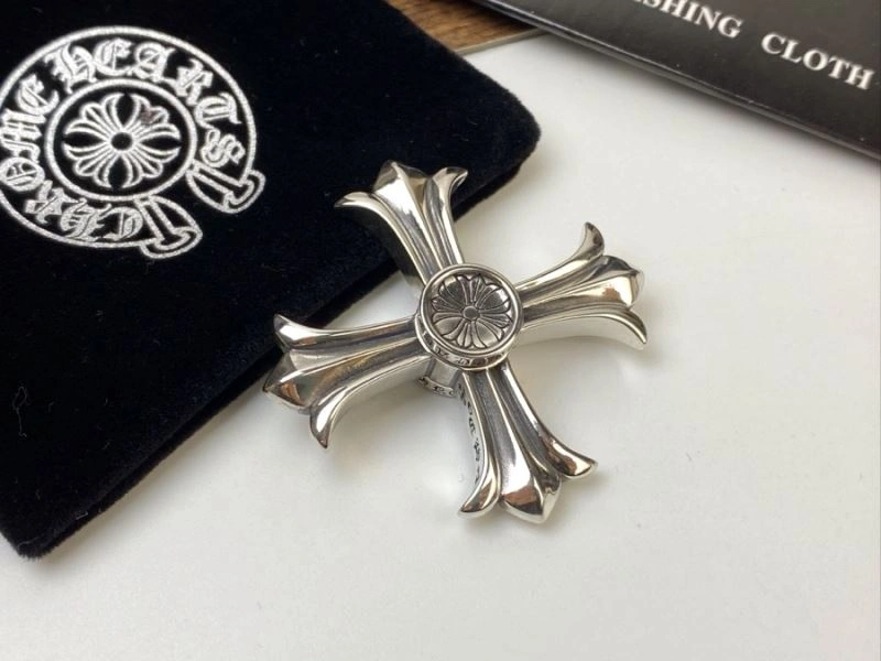 Efficient Chrome Hearts Rings 241784