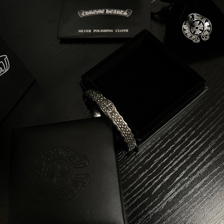 Stylish Chrome Hearts Rings 240416