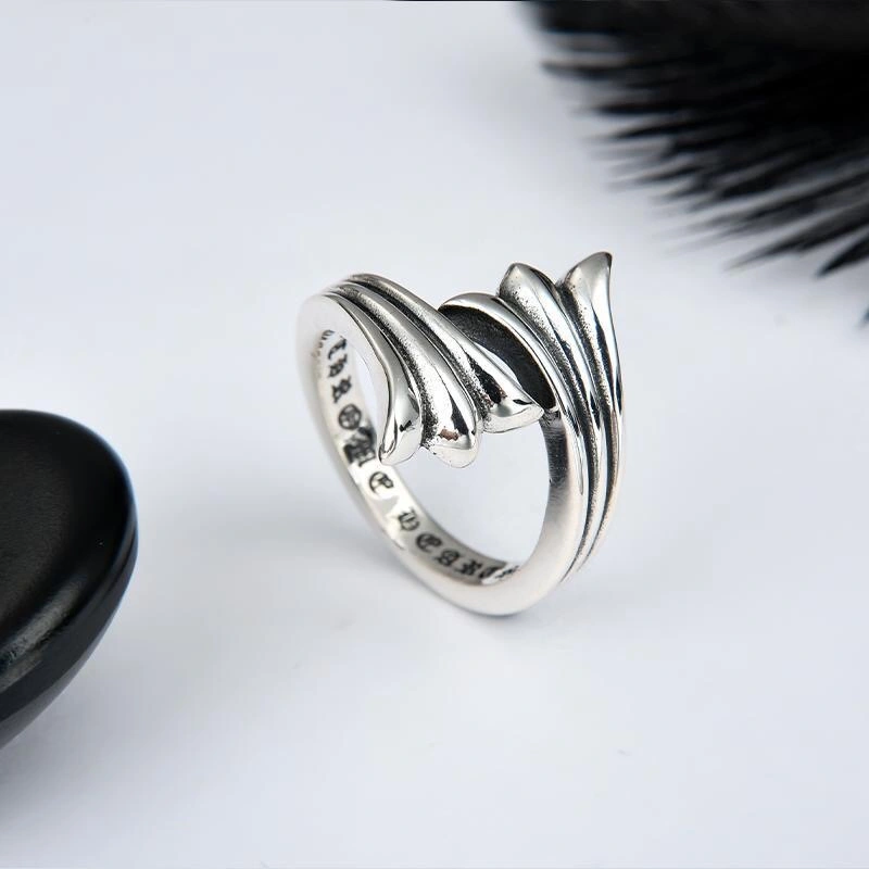 ZipUp Chrome Hearts Rings 240405