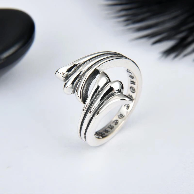 ZipUp Chrome Hearts Rings 240405