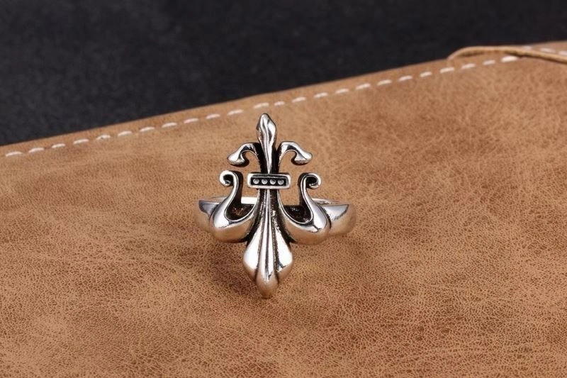 Vibrant Chrome Hearts Rings 240400