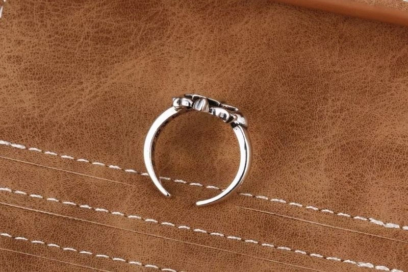 Vibrant Chrome Hearts Rings 240400