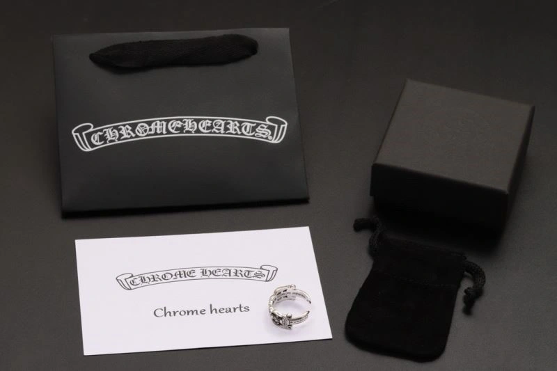 Elegant Chrome Hearts Rings 238389