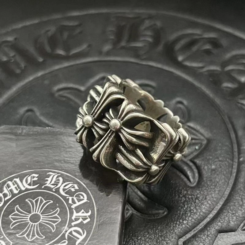 Compact Chrome Hearts Rings 238397