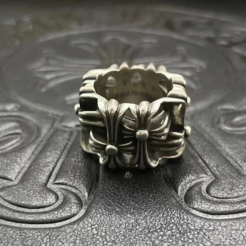 Compact Chrome Hearts Rings 238397