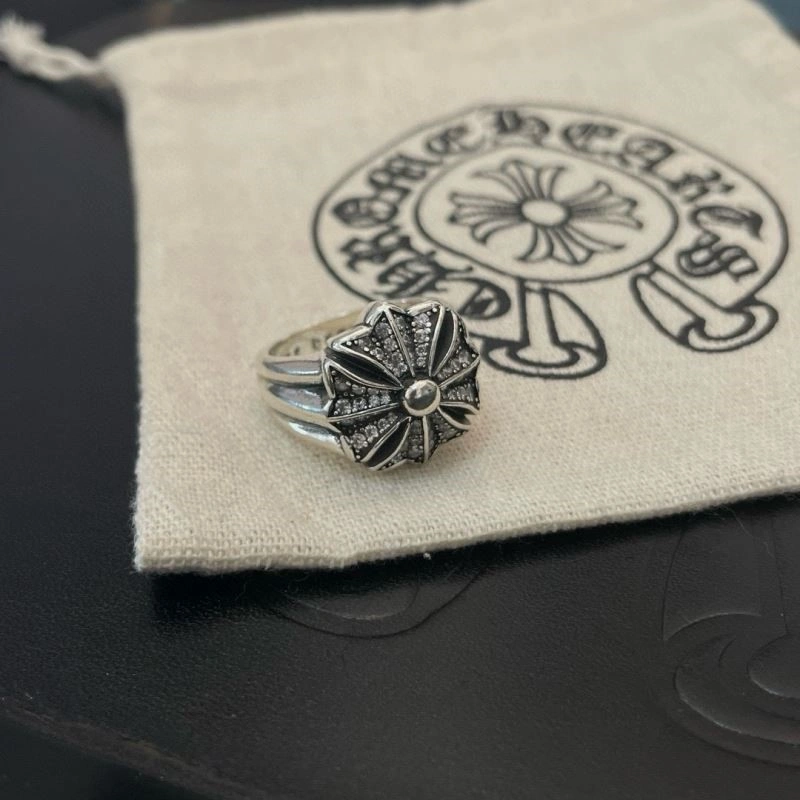 Sleek Chrome Hearts Rings 238381
