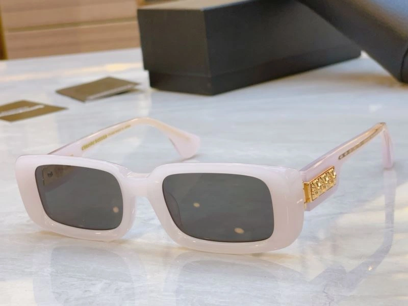 Unique Chrome Hearts Sunglasses 278993