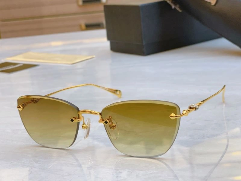 Chrome Hearts Sunglasses Elegant 279011