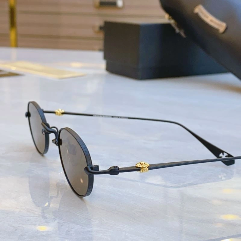 FreshLook Chrome Hearts Sunglasses 279007