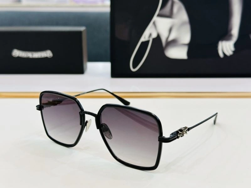 FashionForward Chrome Hearts Sunglasses 279024
