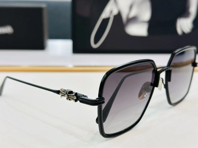 FashionForward Chrome Hearts Sunglasses 279024