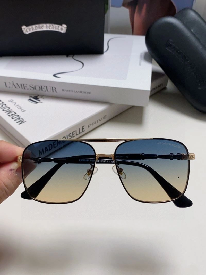 Sleek Chrome Hearts Sunglasses 279001