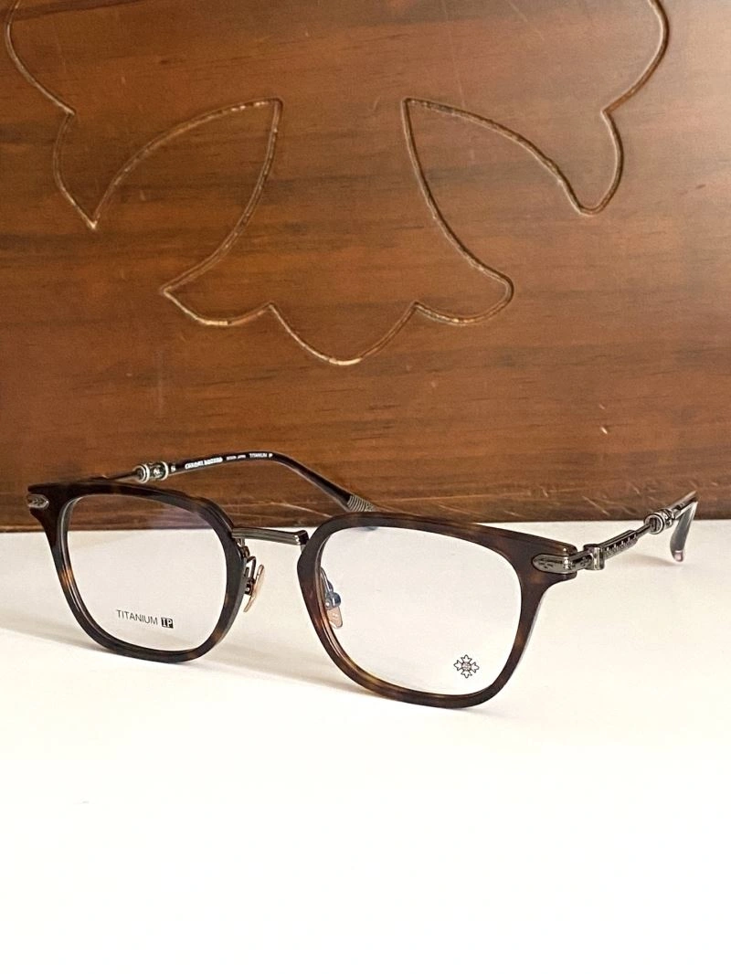 EyeCatching Chrome Hearts Sunglasses 279046