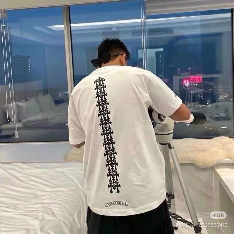Sleek Chrome Hearts T-Shirts 119038