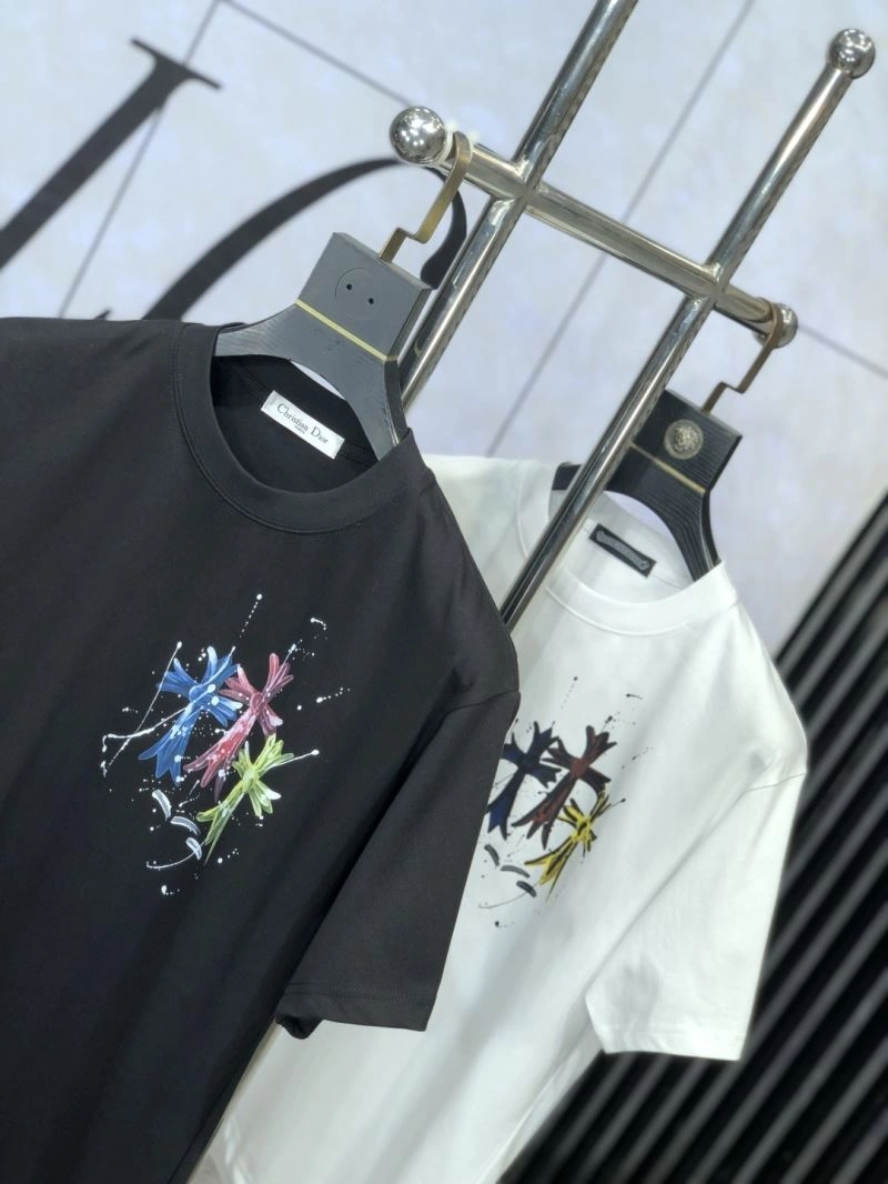 Snug Chrome Hearts T-Shirts 118676