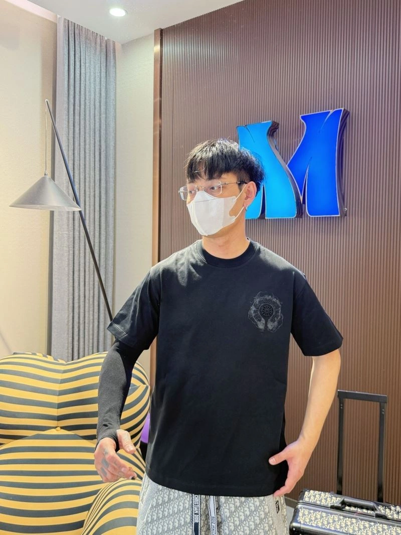 Vibrant Chrome Hearts T-Shirts 118385