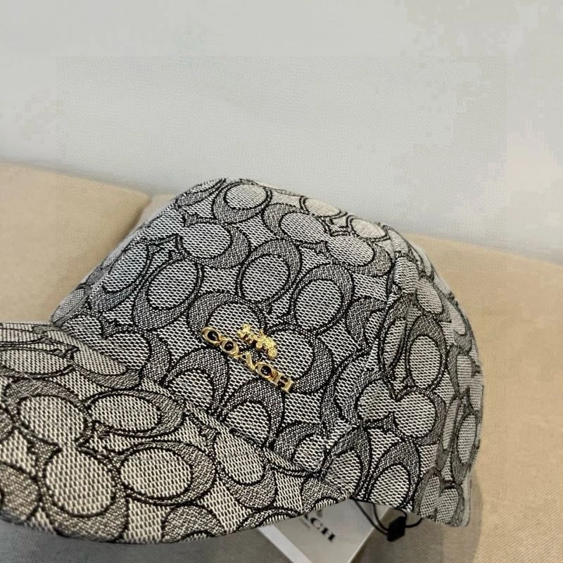 Elegant Coach Caps 262120