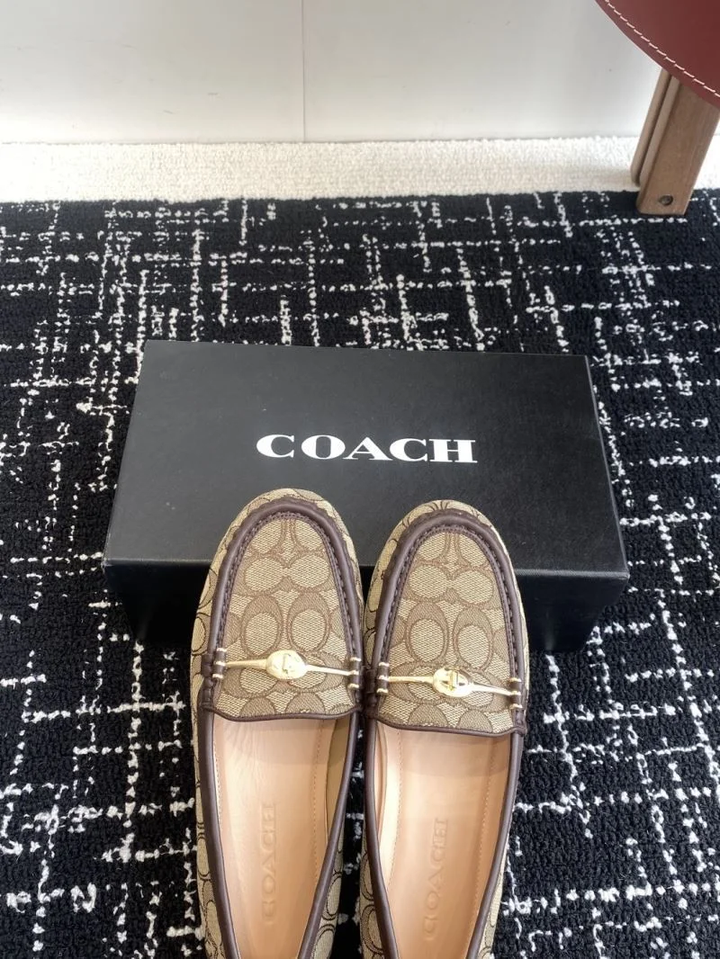 FlexibleFit Coach Shoes 6528