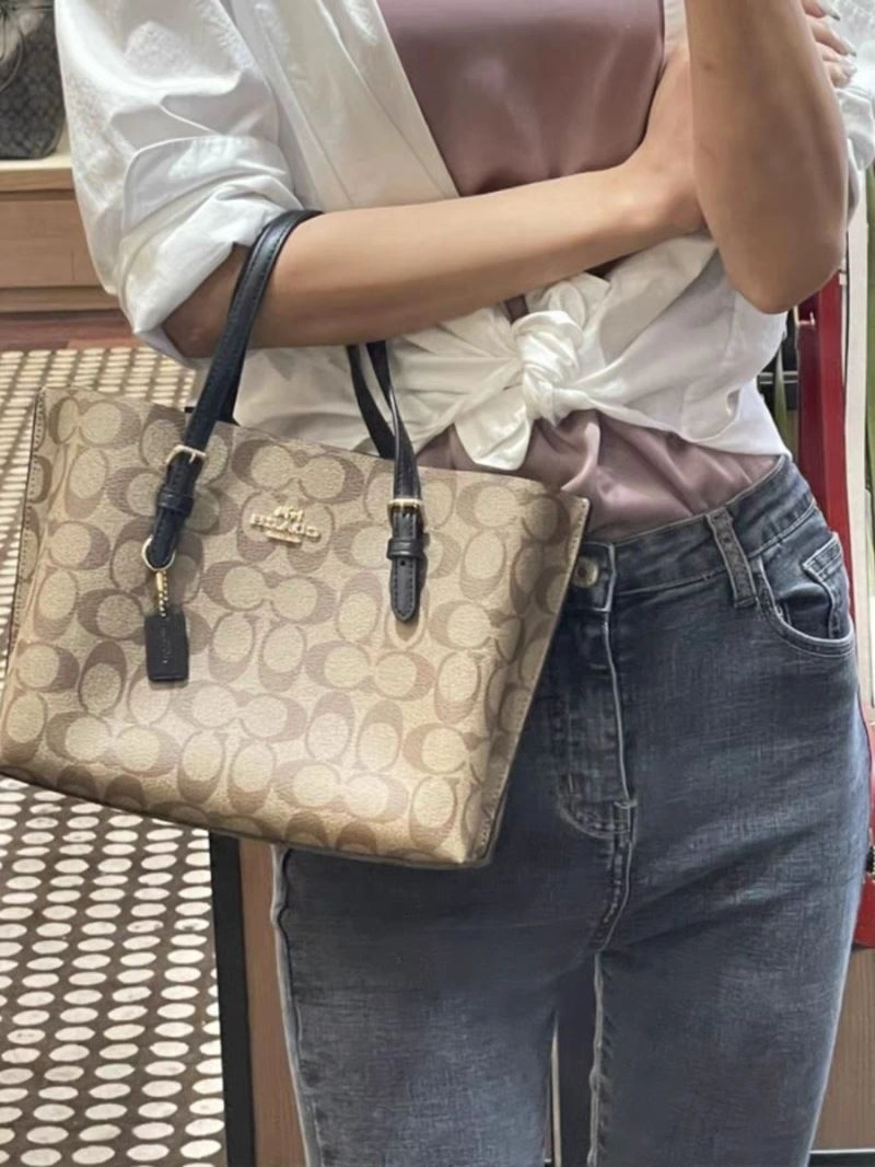 Coach Shopping Bags Soft 85726