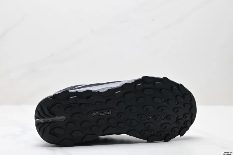 Refined Columbia Shoes 3595