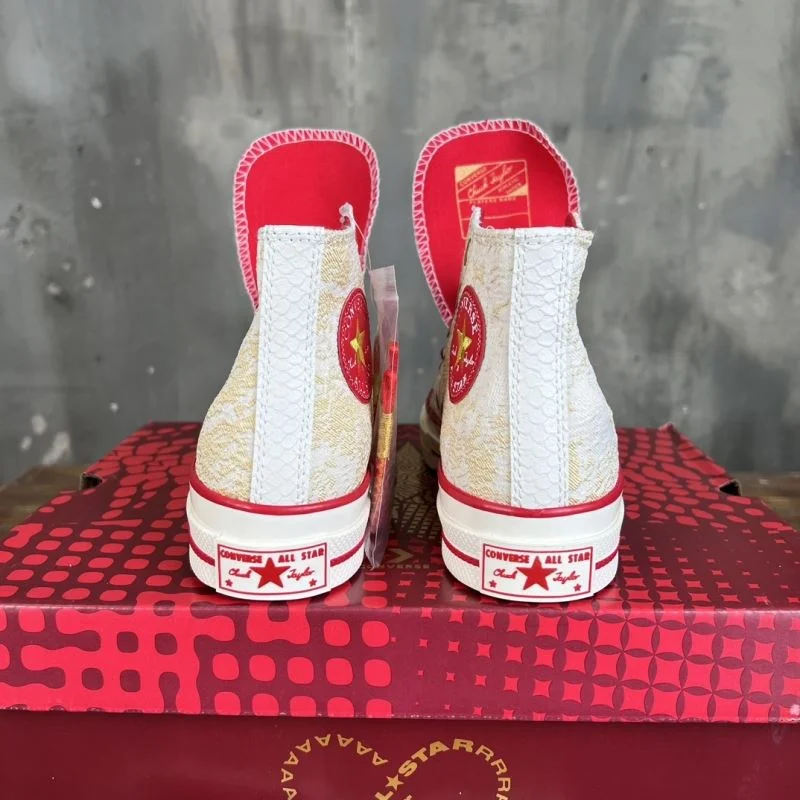SportInspired Converse Shoes 4927