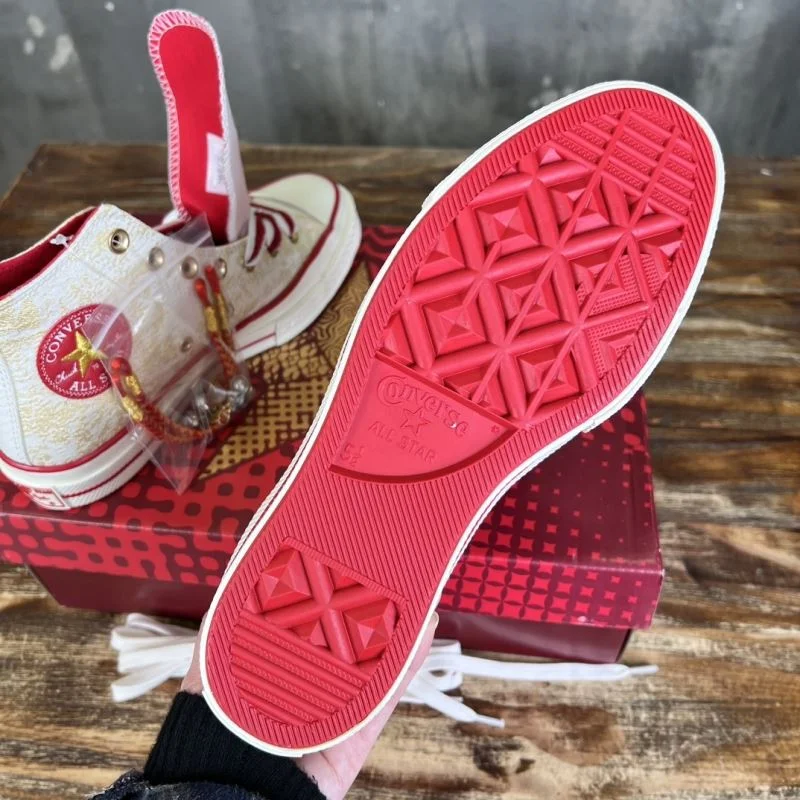 SportInspired Converse Shoes 4927