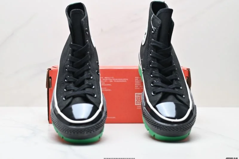 Converse Shoes Bold 3586