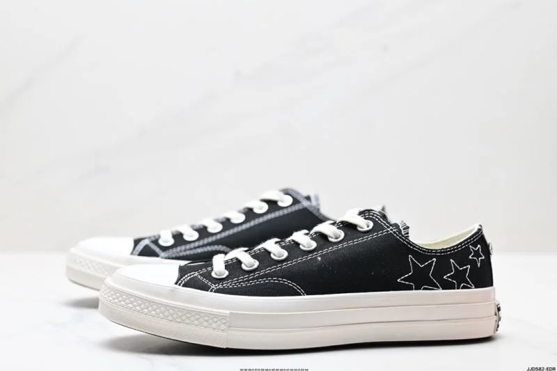 Flexible Converse Shoes 3668