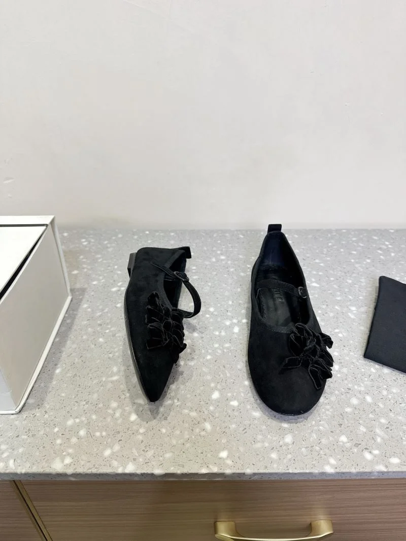 Minimalist Cotemp Shoes 8158