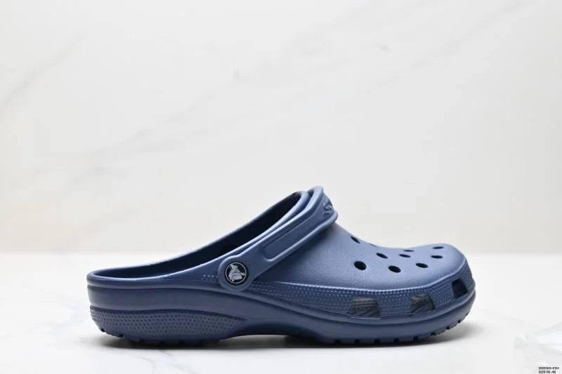 Fashionable Crocs Sandals 3577