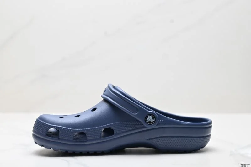 Fashionable Crocs Sandals 3577