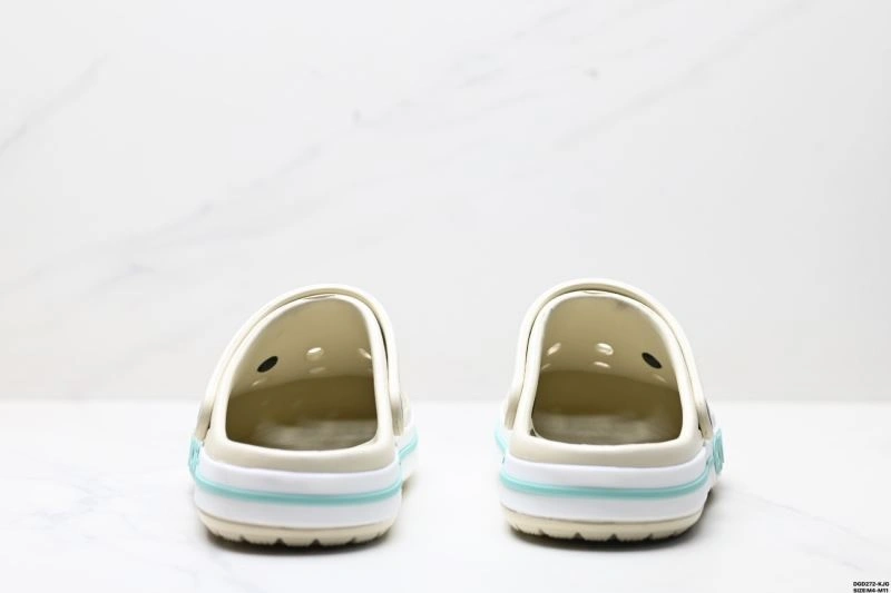 Crocs Sandals Chic 2529