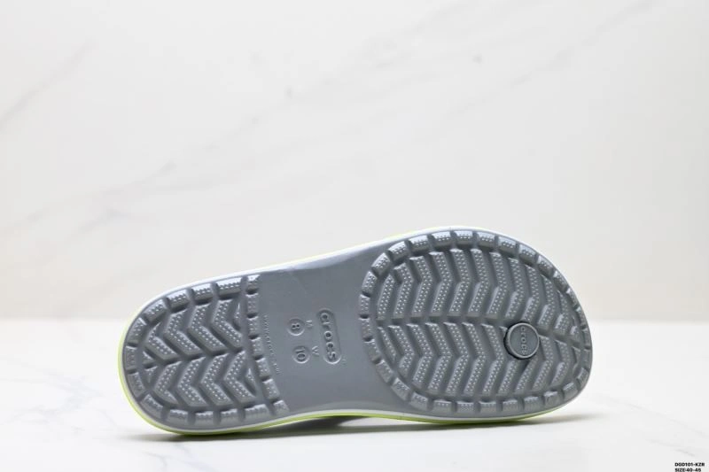 Crocs Sandals Unisex 2520