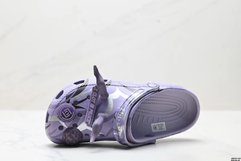Crocs Sandals Casual 2524