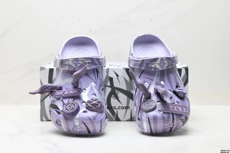 Crocs Sandals Casual 2524