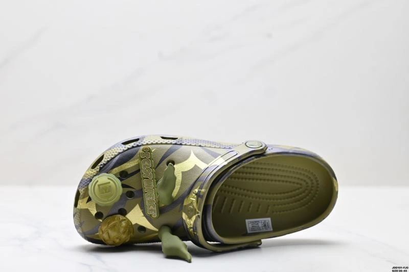Elegant Crocs Sandals 2521
