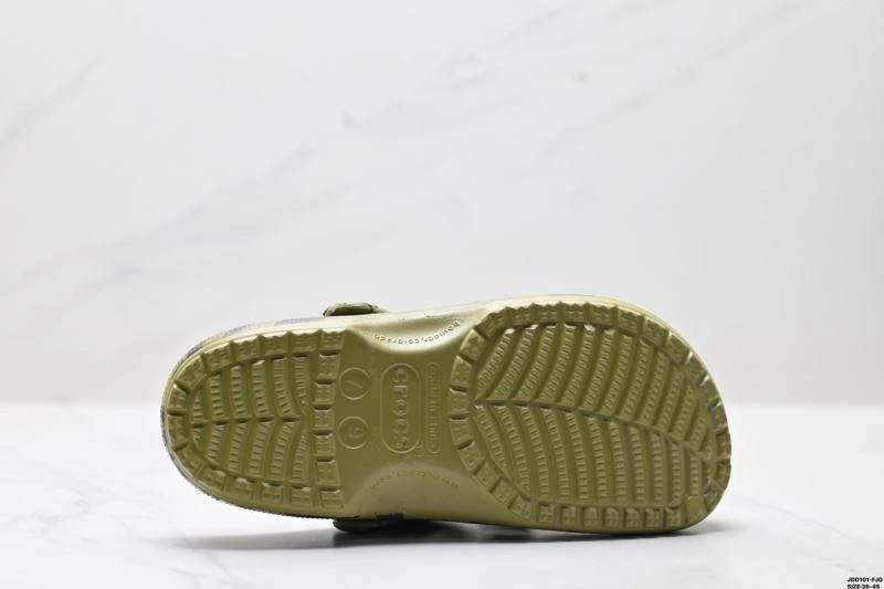 Elegant Crocs Sandals 2521