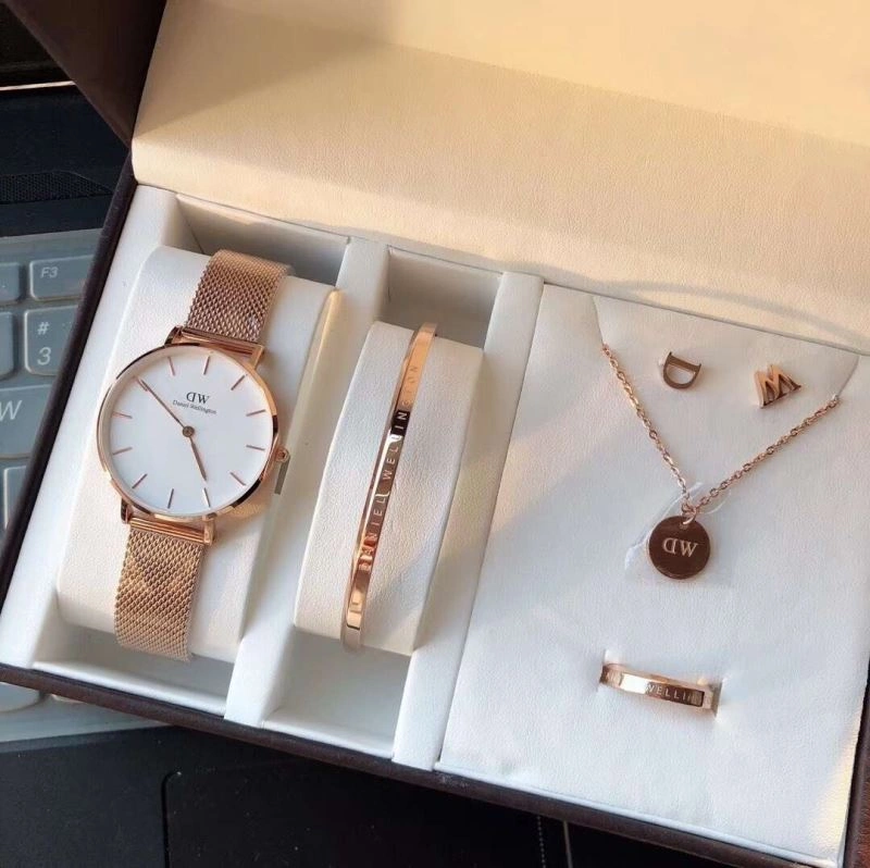 DANIEL WELLINGTON Watches SmoothTexture 182129