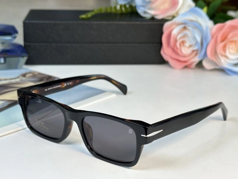 WaterResistant David Beckham Sunglasses 279083