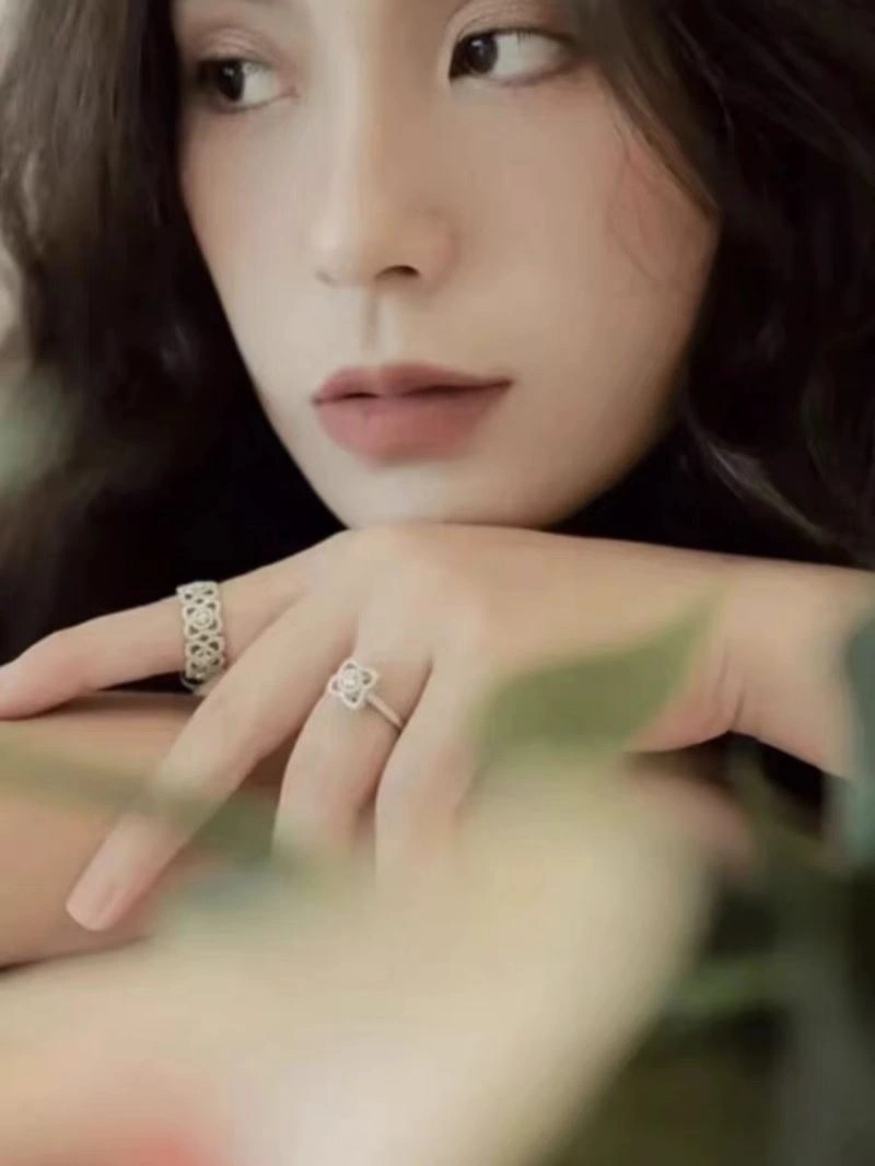 Comfortable De Bee Rings 213082