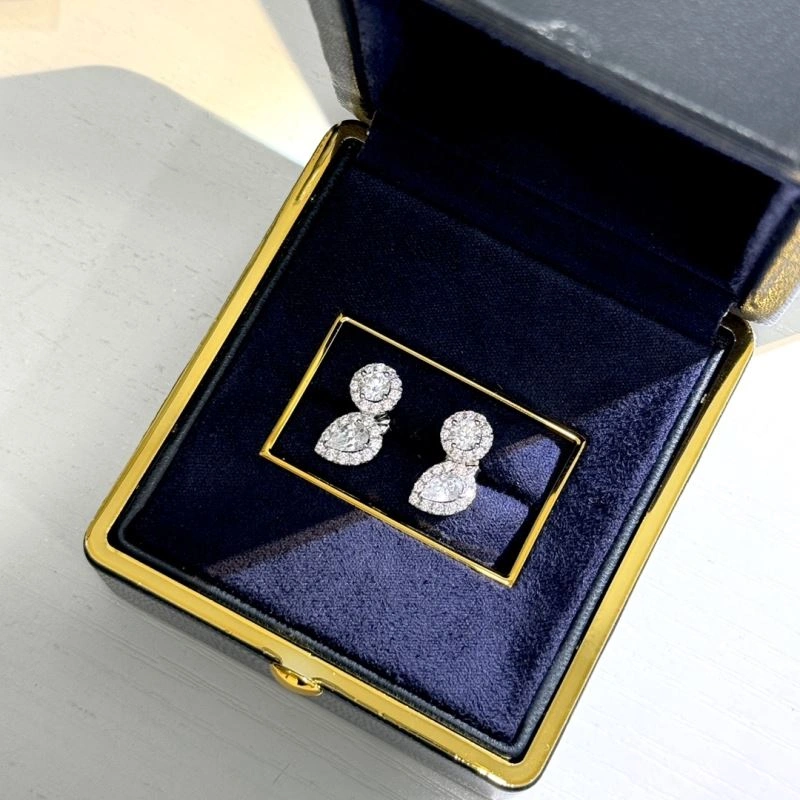 Debeers Earrings Comfortable 213988