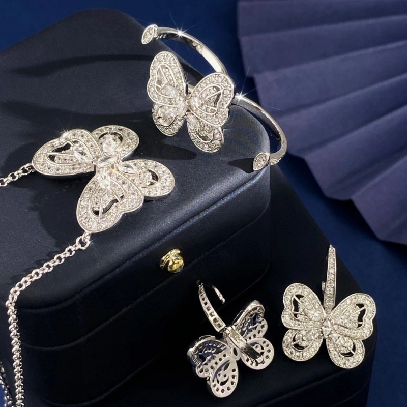 Debeers Earrings TechFriendly 208082