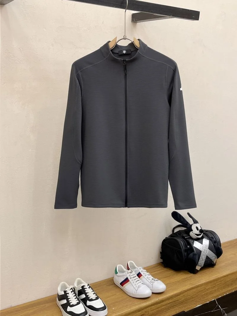 Timeless Descente Outwear 162991