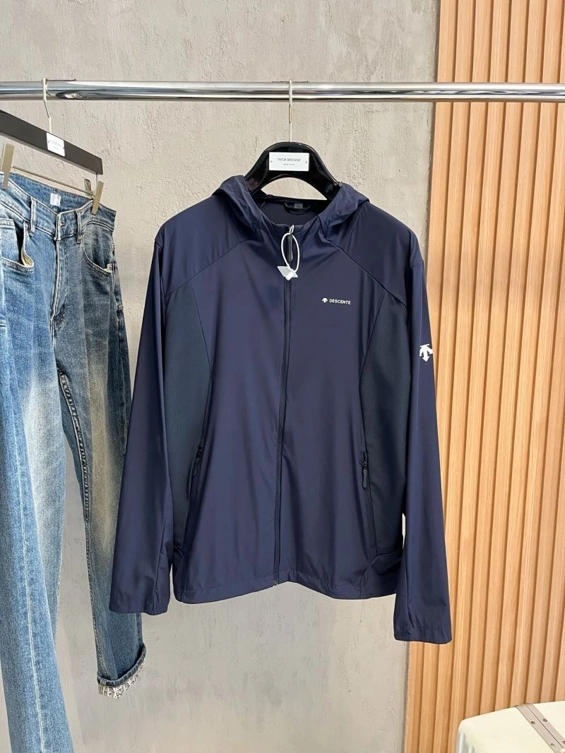 SmoothTexture Descente Outwear 161901