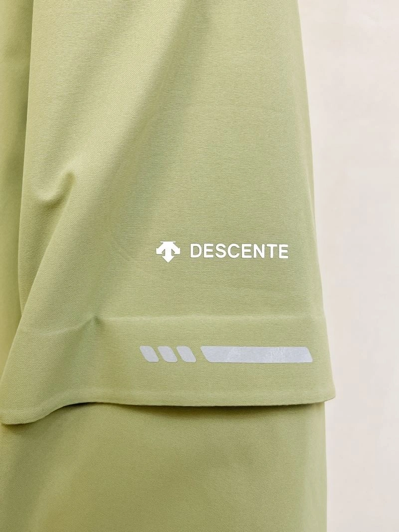 WellDesigned Descente Outwear 161935