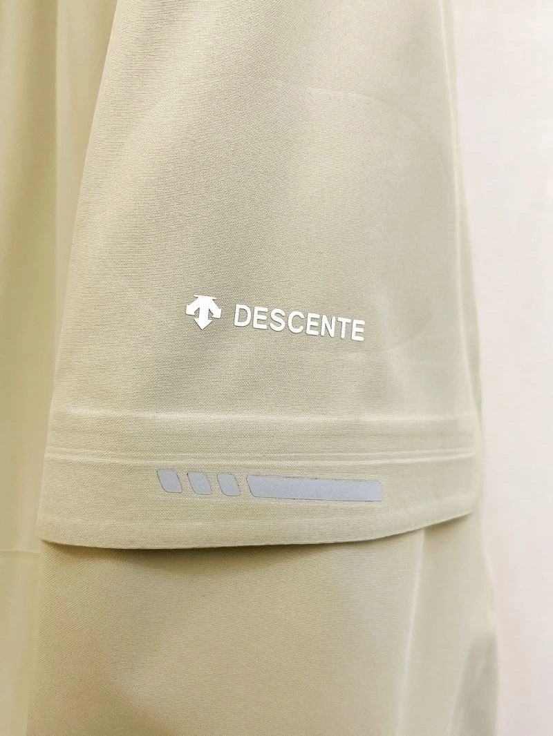 Snug Descente Outwear 161898