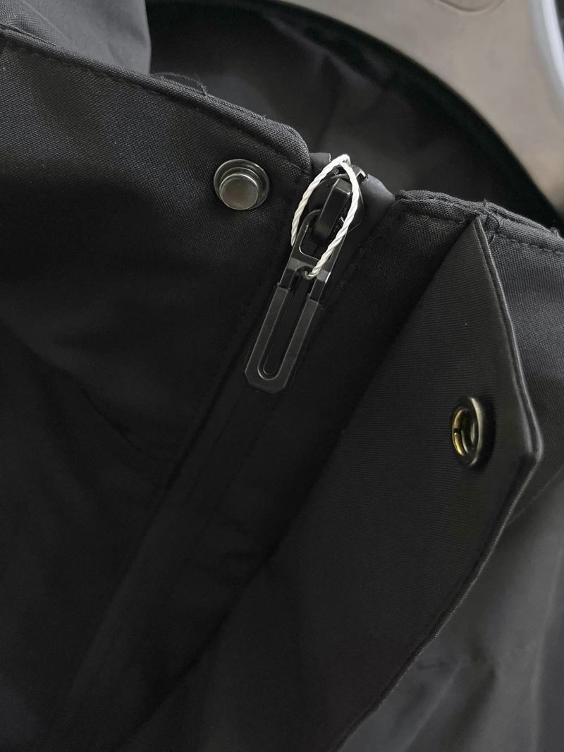 Lightweight Descente Outwear 161897