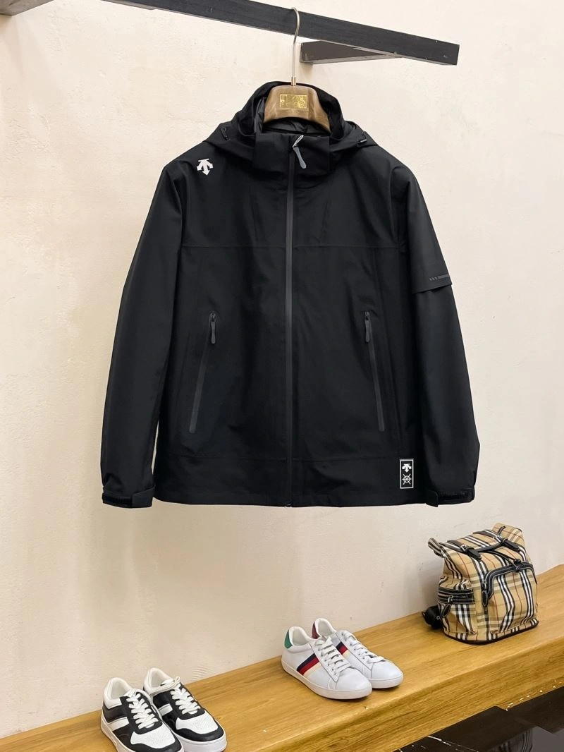 Upgraded Descente Outwear 161890
