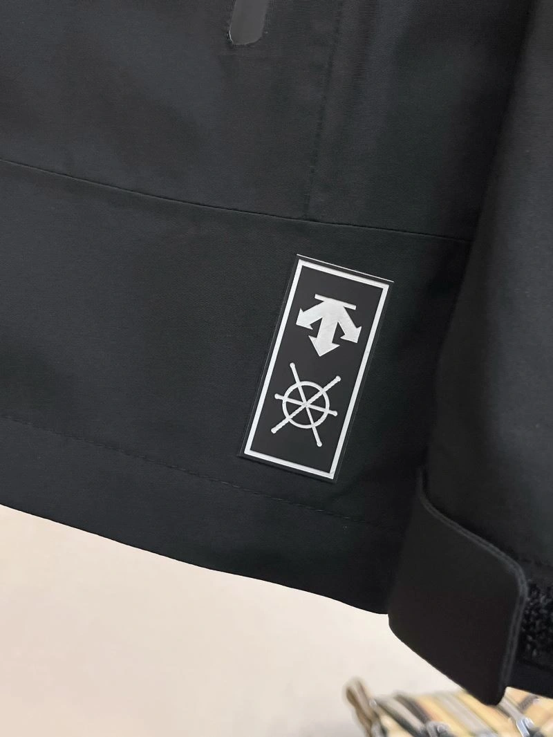 Upgraded Descente Outwear 161890